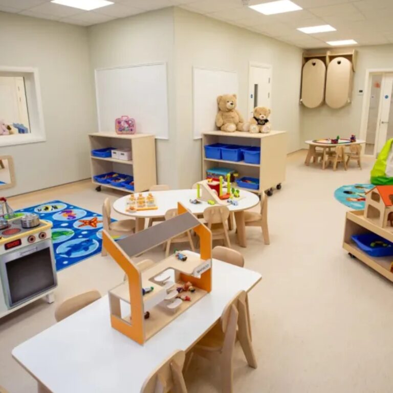 How to open a Creche Ireland